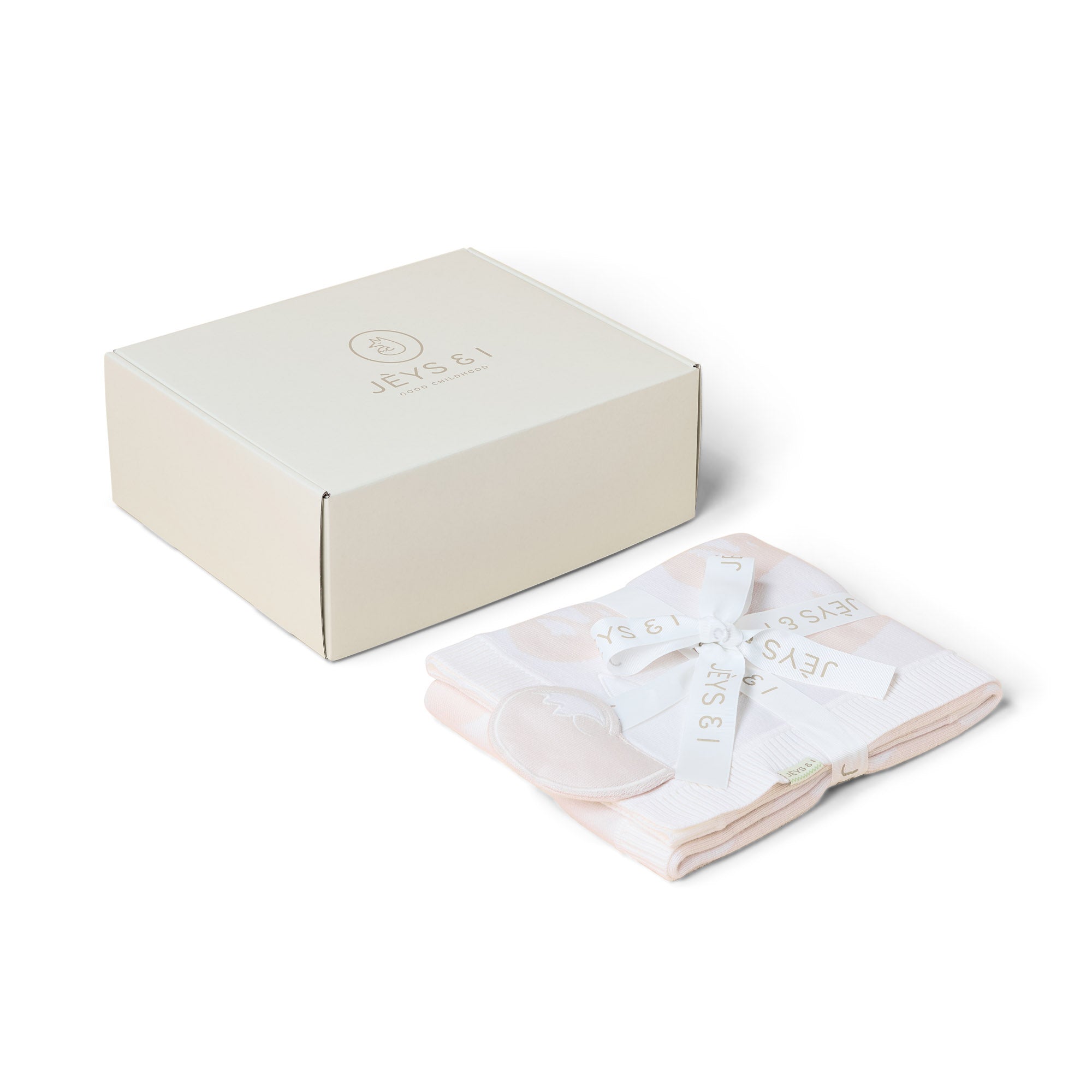 Signature Jacquard Merino Wool Blanket – Cream